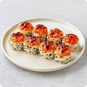 Lava Roll with Salmon