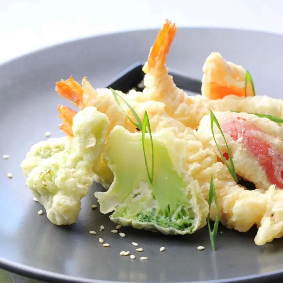 Shrimp tempura with vegetables